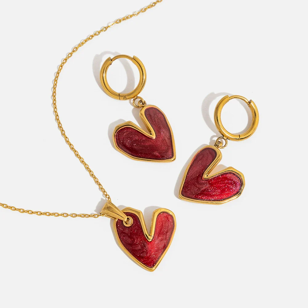 Wholesale Vintage Style Electroplated Stainless Steel Heart Water Drop Bell Pendant Necklace Jewelry For Women