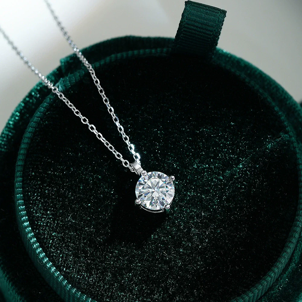 Wholesale Women Fashion Classic Silver 925 Sterling Silver Pendant With Moissanite And Geometric Design Jewelry - Image 2