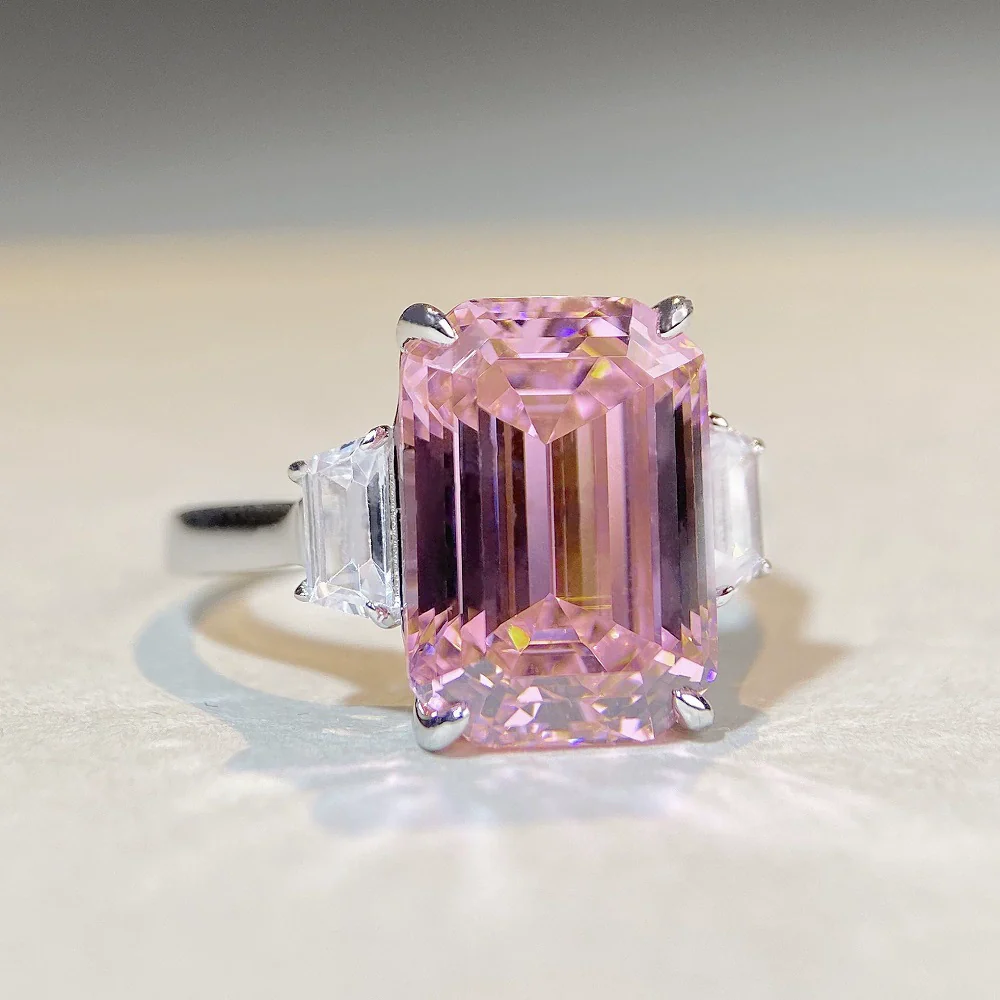 Wholesale Women's 925 Silver Ring With Emerald Cut Pink Diamond Zircon Geometric Style And Electroplating Treatment