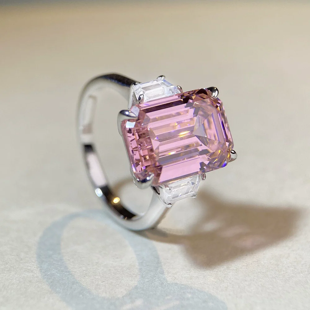 Wholesale Women's 925 Silver Ring With Emerald Cut Pink Diamond Zircon Geometric Style And Electroplating Treatment - Image 2