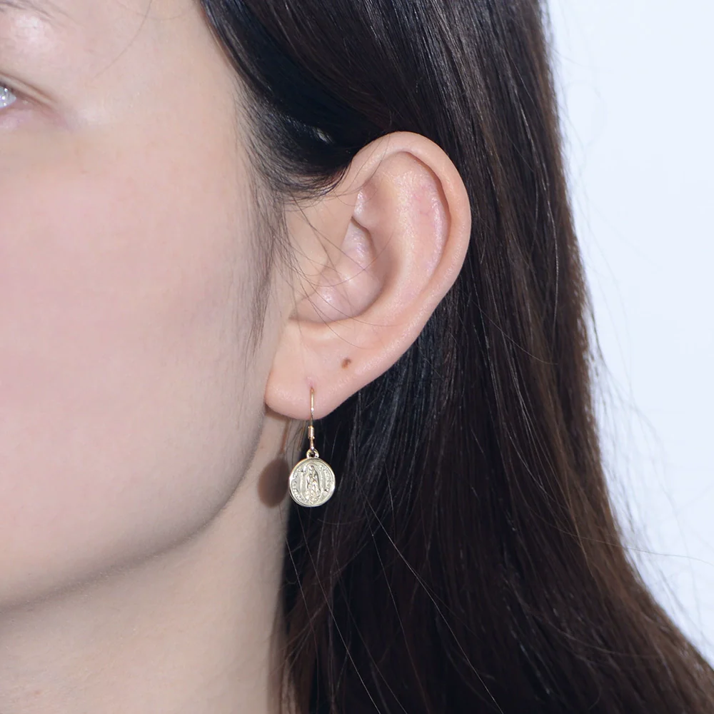 Wholesale Women's 925 Sterling Silver Geometric Circle Coin Earrings With Relief Portrait - Image 4