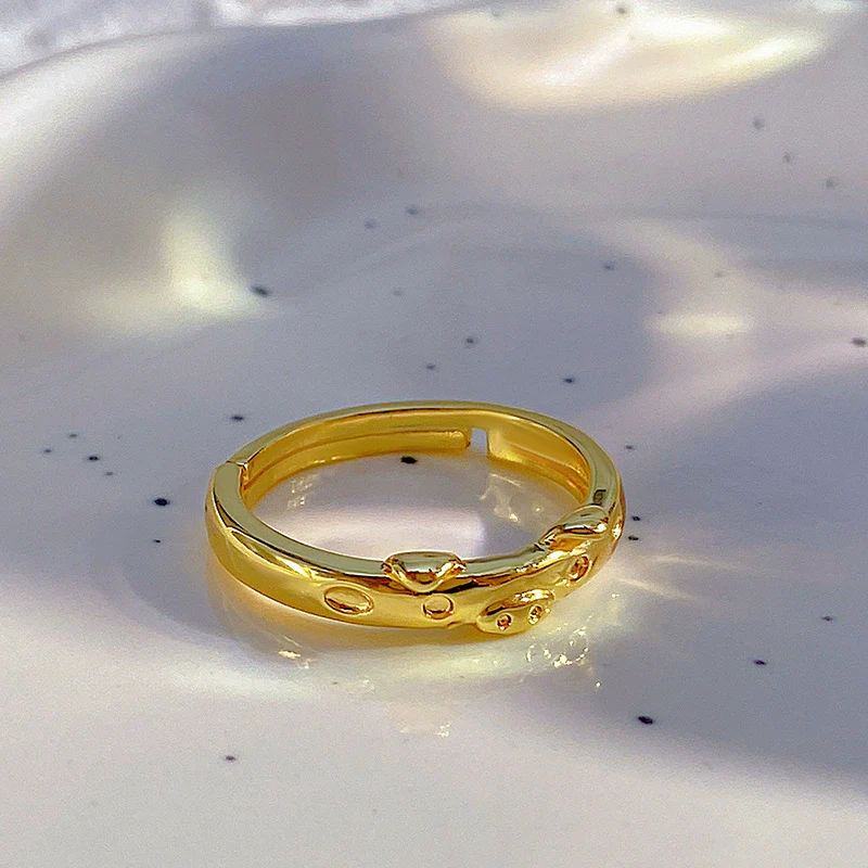 Wholesale Women's Adjustable Opening Copper Pig Ring With Electroplating And Zodiac Animal Design - Image 4