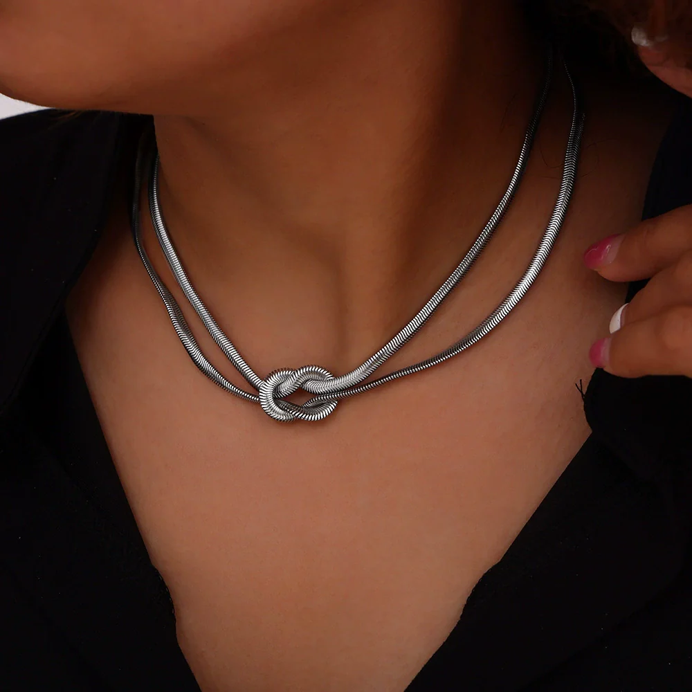 Wholesale Women's Allmatch Snake Bone Chain Jewelry Suit With Weaving Knot Design Goldplated Titanium Steel - Image 3