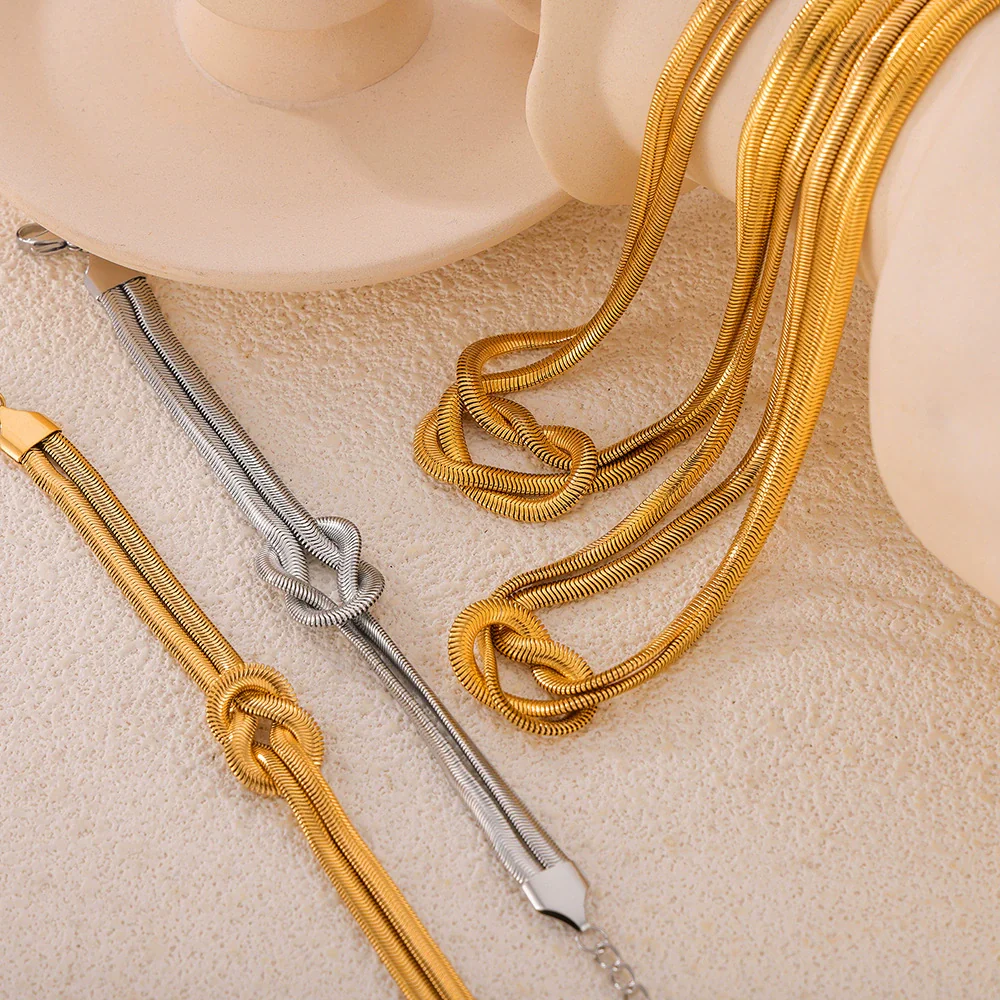 Wholesale Women's Allmatch Snake Bone Chain Jewelry Suit With Weaving Knot Design Goldplated Titanium Steel - Image 4
