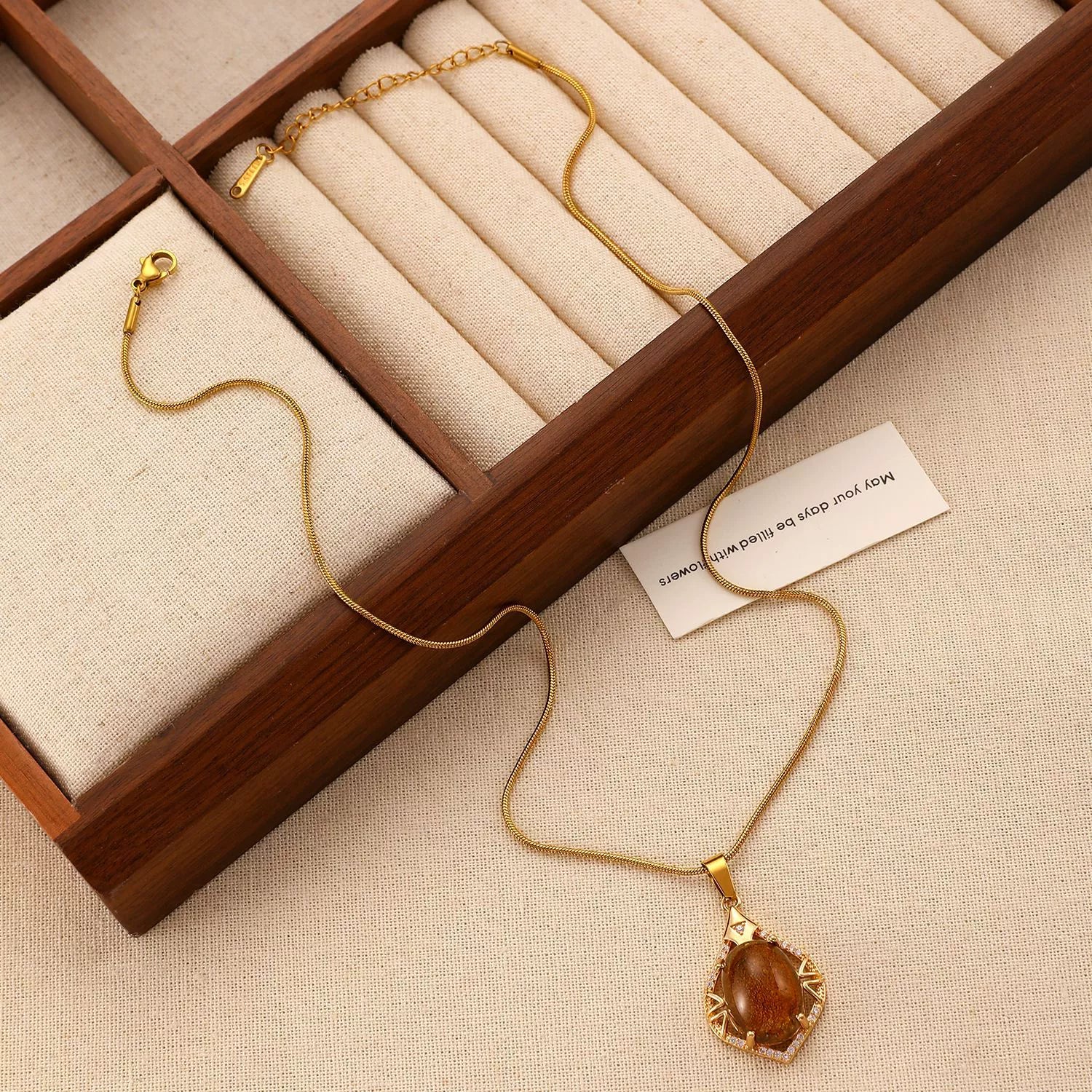Wholesale Women's Alloy And Tiger Eye Stone Geometric Style Electroplated Regular Chain Necklace - Image 29