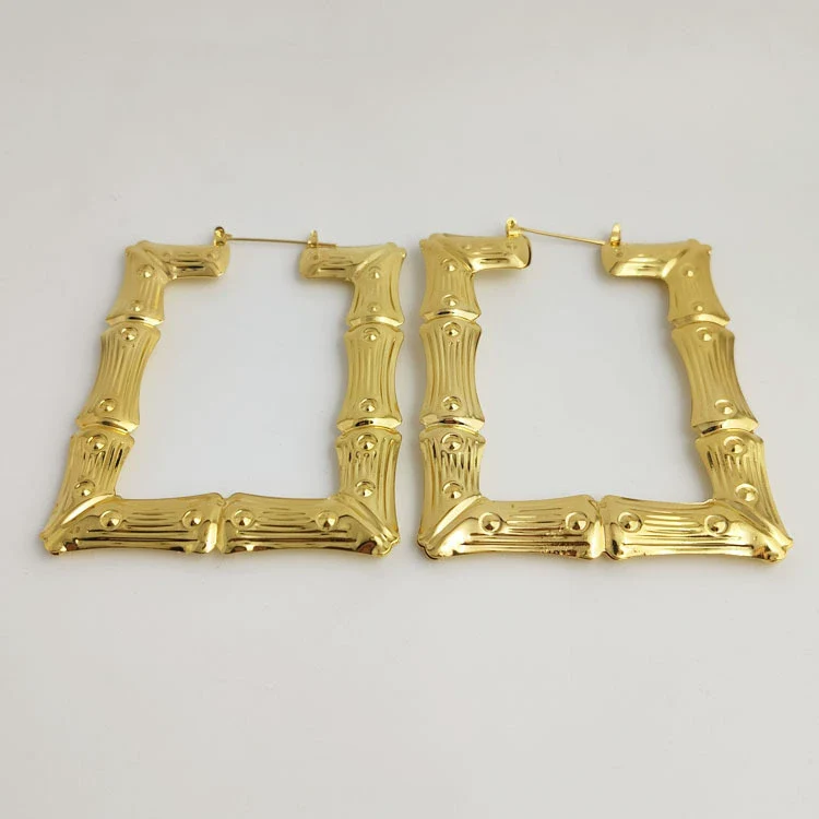 Wholesale Women's Alloy Geometric Exaggerated Golden Circle Hip Hop Street Dance Electroplated Earrings - Image 5