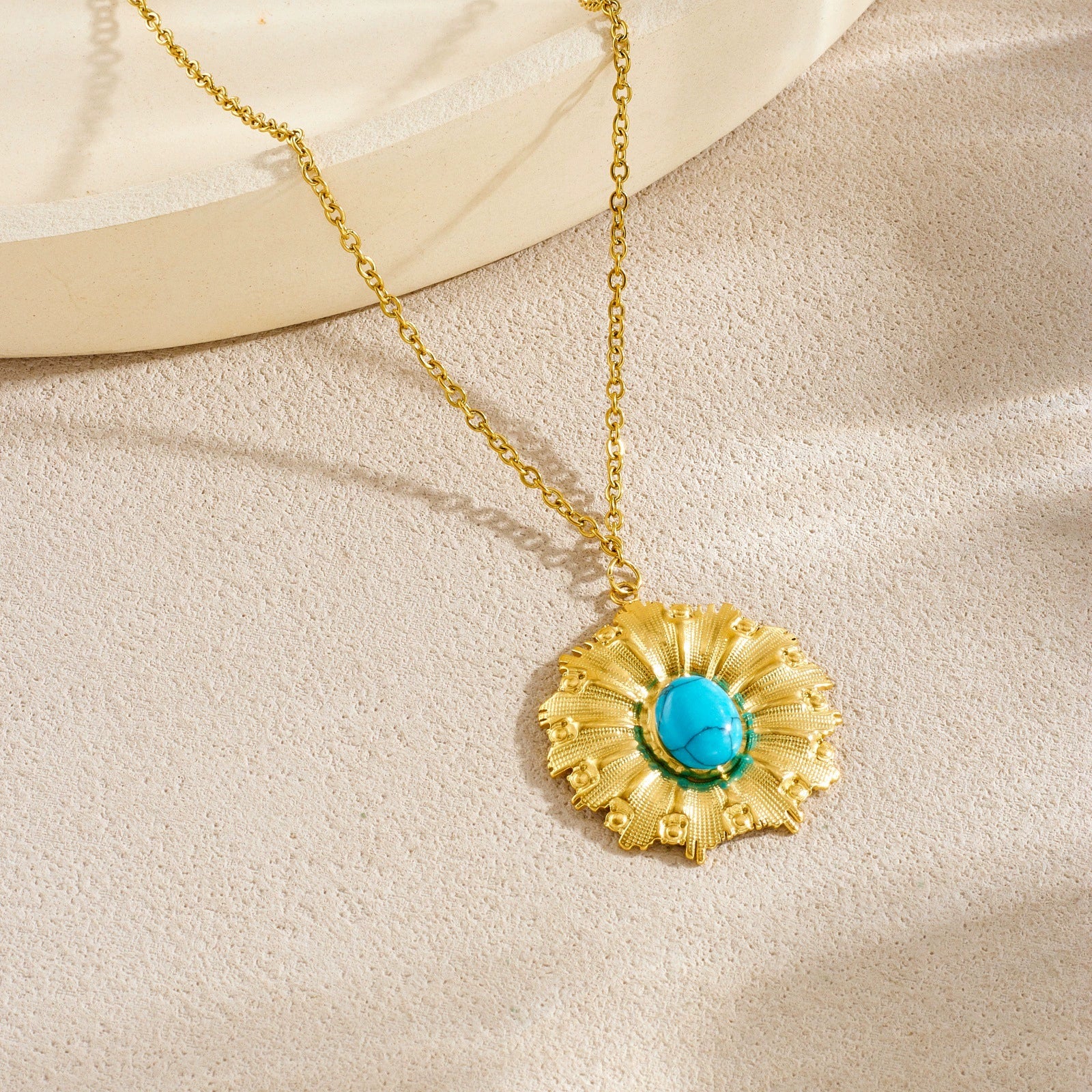 Wholesale Women's Ancient Style Plants And Flowers Pattern Gold Plated Stainless Steel Jewelry Set Including Earrings Necklaces And Bracelets - Image 2