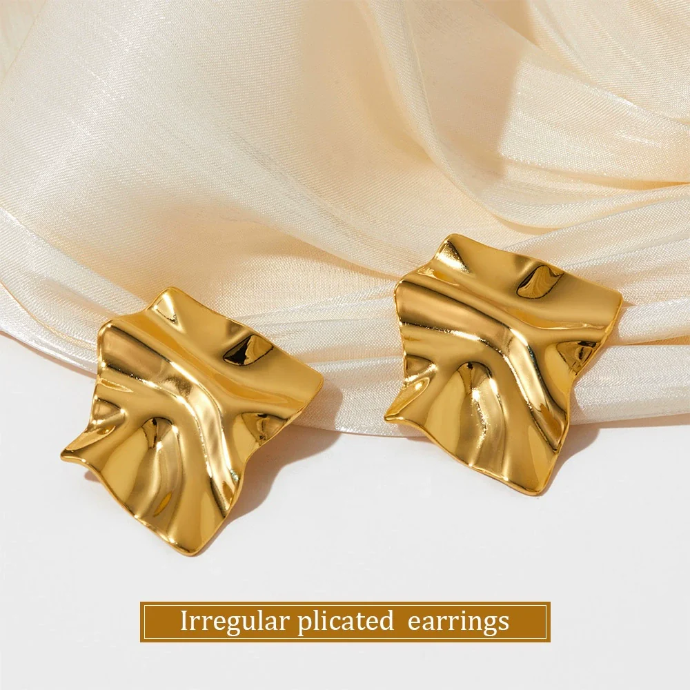 Wholesale Women's Asymmetrical Geometric Pleated Stainless Steel Earrings With Pvd Furnace Vacuum Real Gold Plating - Image 3