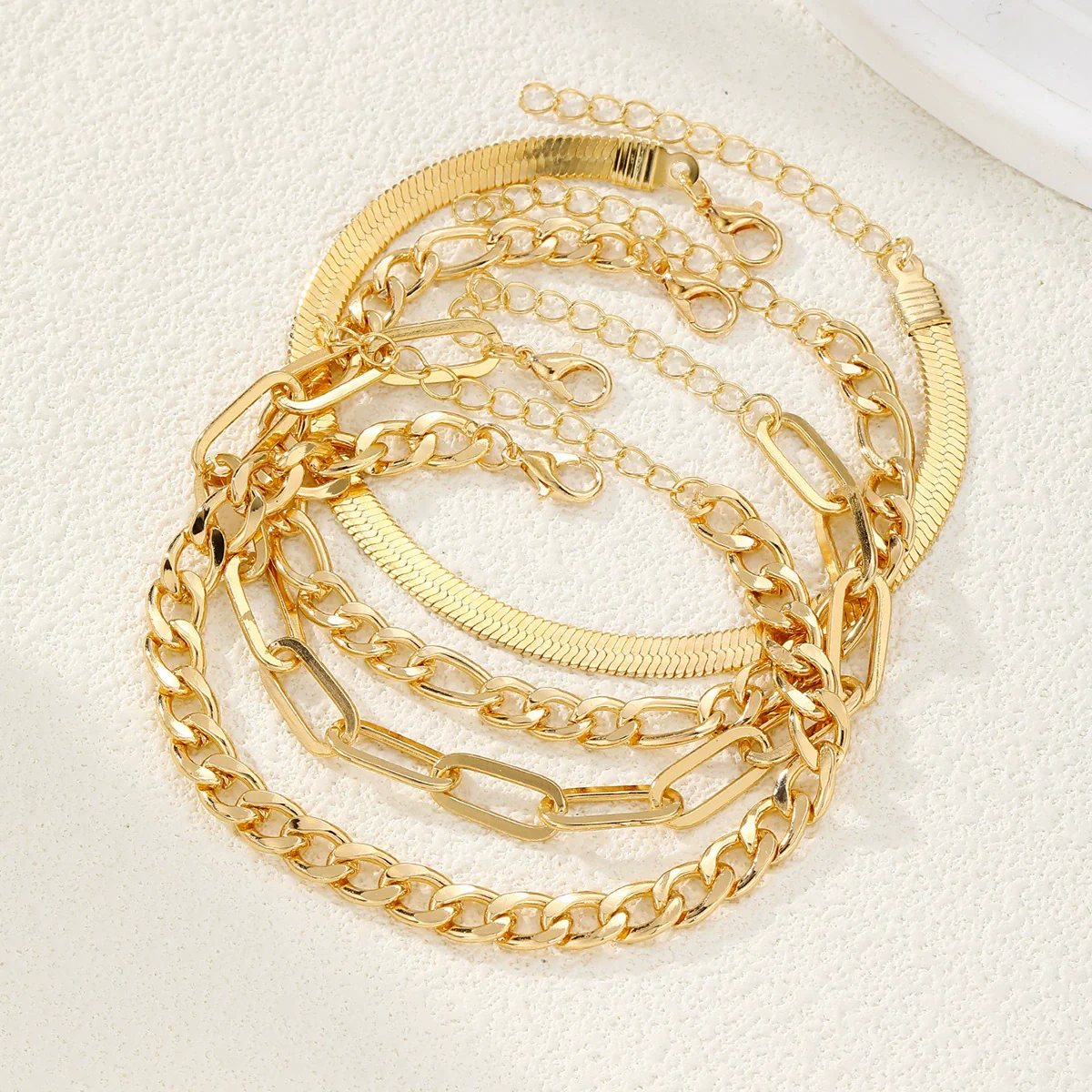 Wholesale Women's Bohemian Geometric Metal Chain Bracelet With Electroplating - Image 8