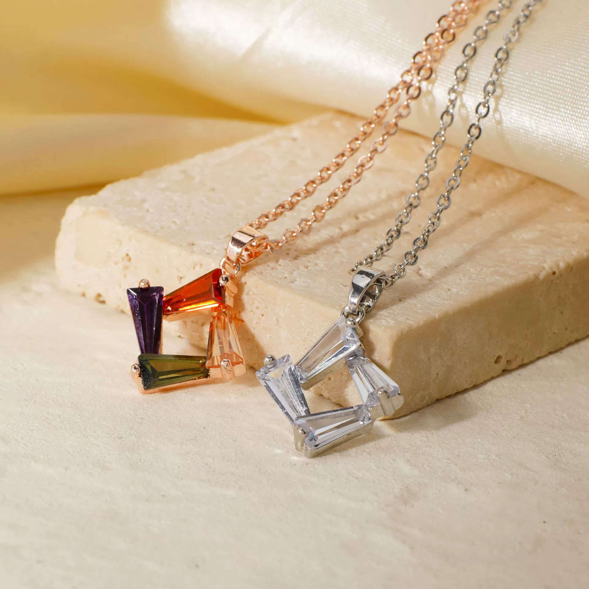Wholesale Women's Bridal Jewelry Geometric Square Frame Zircon Necklace Copper Glass Stainless Steel O Chain Electroplating - Image 2
