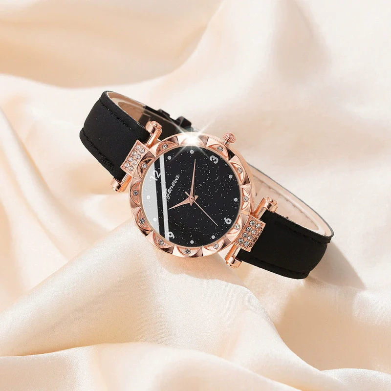 Wholesale Women's Casual Alloy Imitation Leather Belt Quartz Watch With Round Dial - Image 6