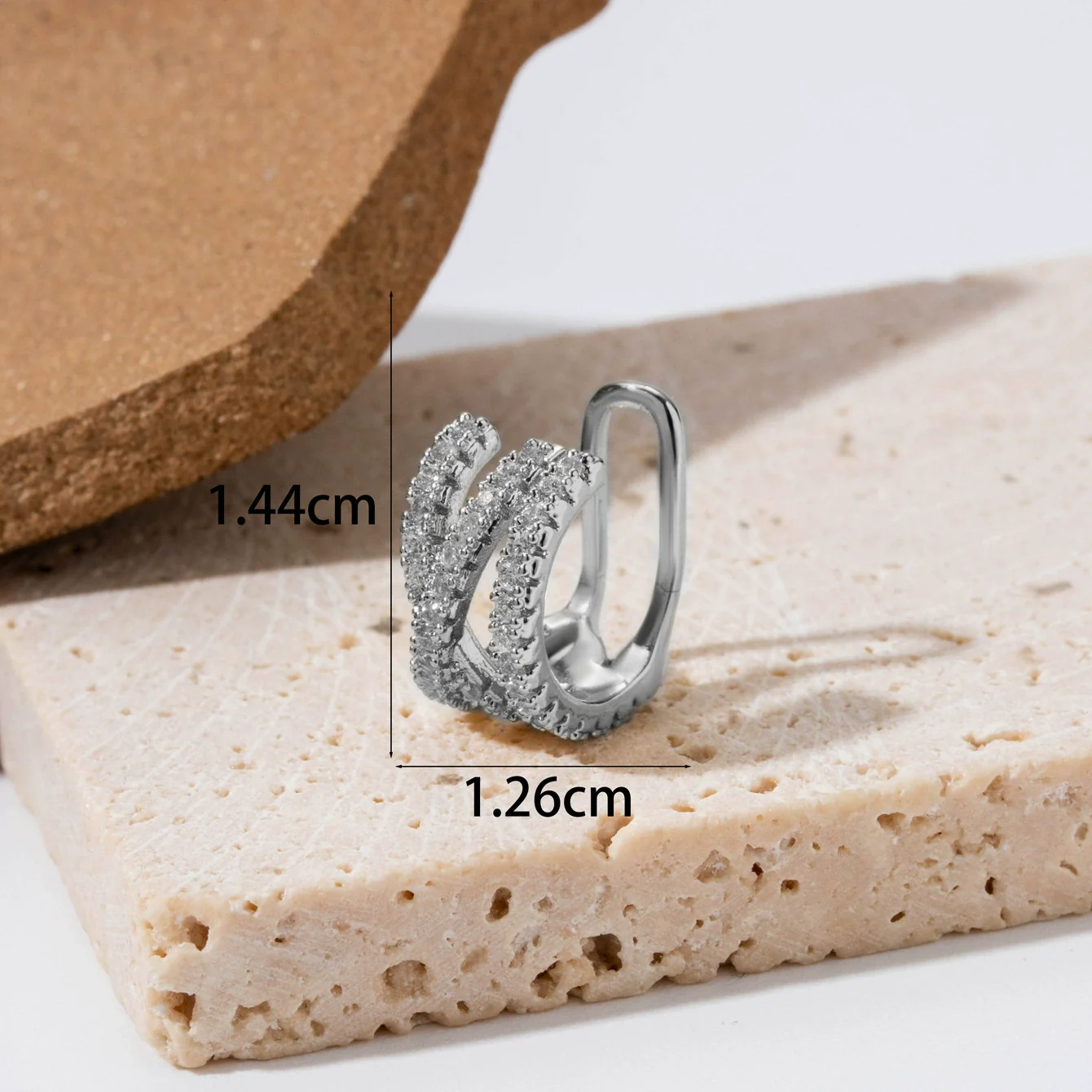 Wholesale Women's Copper Butterfly Cartilage Ear Clip Microinlaid Zircon Geometric Electroplated Fashion Ear Clip - Image 7