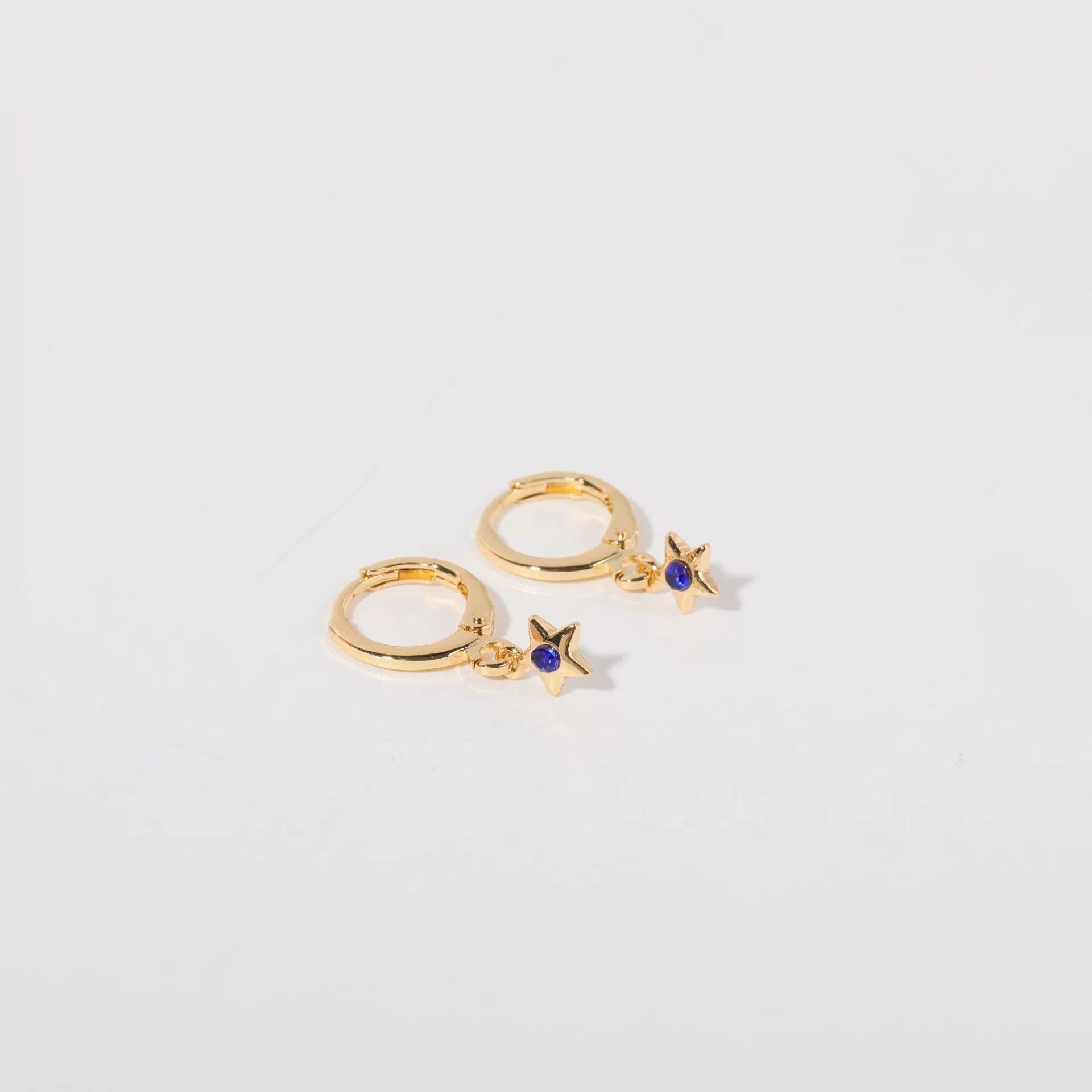 Wholesale Women's Copper Diamond Treatment Star Earrings With Five Pointed Star Design - Image 14
