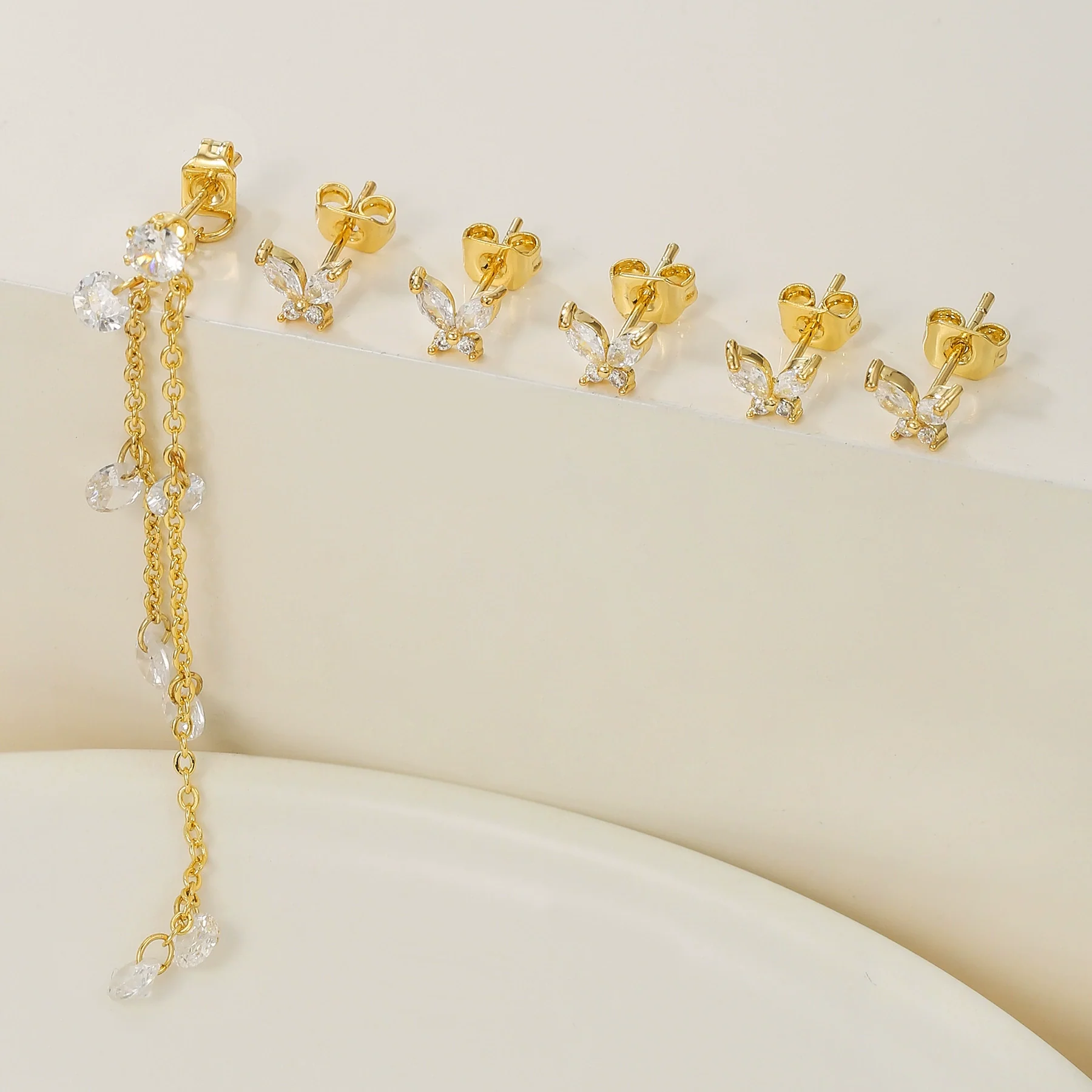 Wholesale Women's Copper Drop Shape Zirconia Butterfly Tassel Pendant Earrings Sweet Style - Image 3