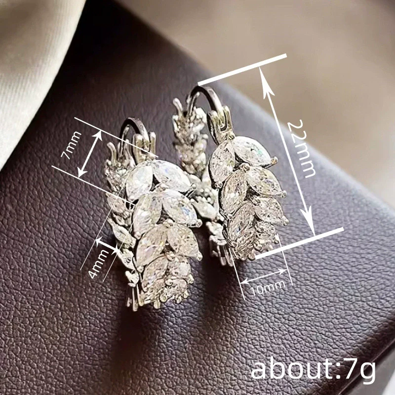 Wholesale Women's Copper Geometric Leaf Earrings Set With Zirconia - Image 4