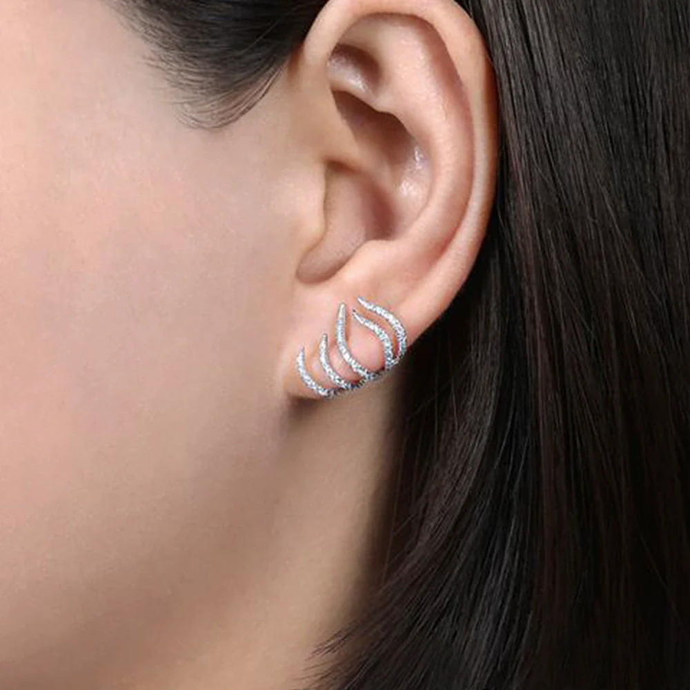 Wholesale Women's Copper Geometric Zircon Fiveclaw Exaggerated Specialshaped Ear Clip - Image 3