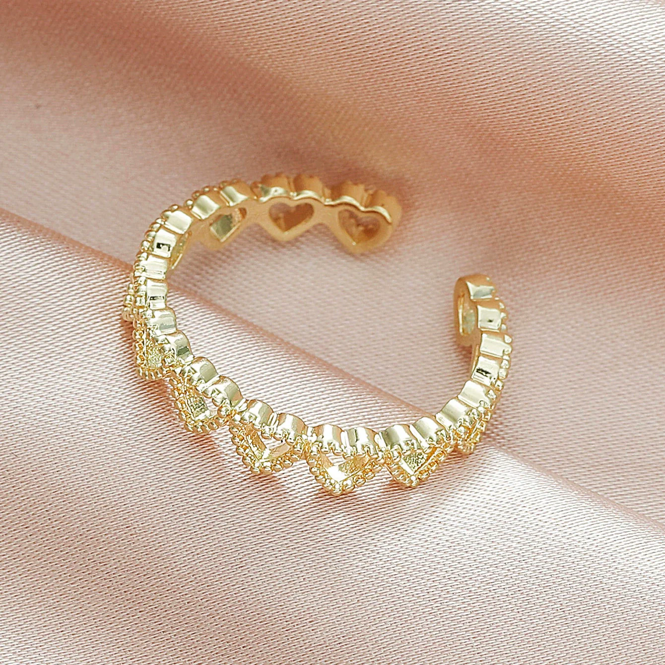 Wholesale Women's Copper Heart Shaped Hollow Love Stitching Electroplated Ring - Image 3