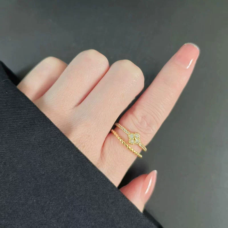 Wholesale Women's Copper Zircon Fourleaf Clover Geometric Ring With Electroplating - Image 2