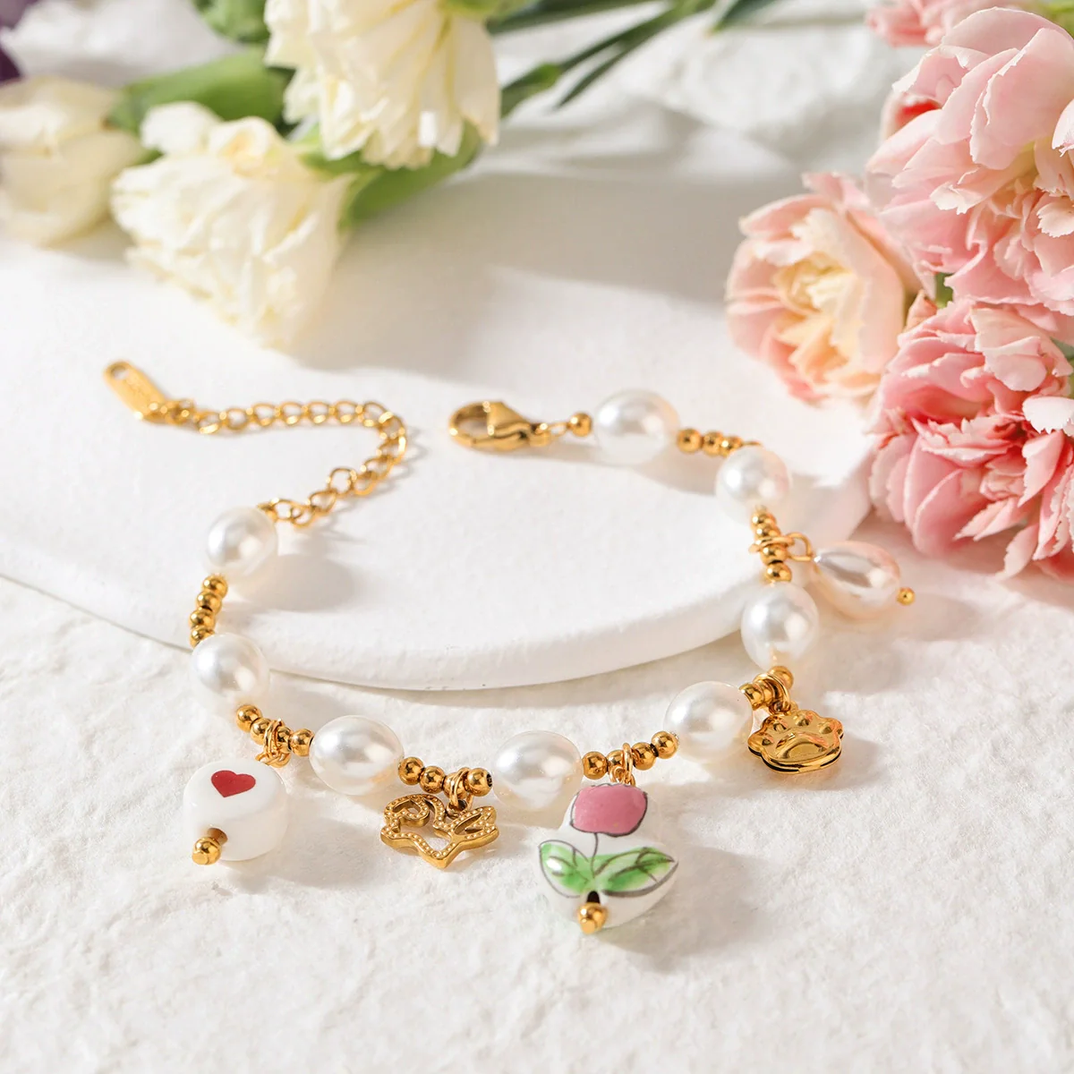Wholesale Women's Cute Geometric And Floral Patterned Stainless Steel Electroplated Bracelet Jewelry - Image 3