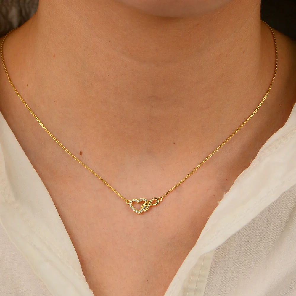 Wholesale Women's Diamond Inlaid 925 Silver Heartshaped Cross Chain Necklace - Image 4