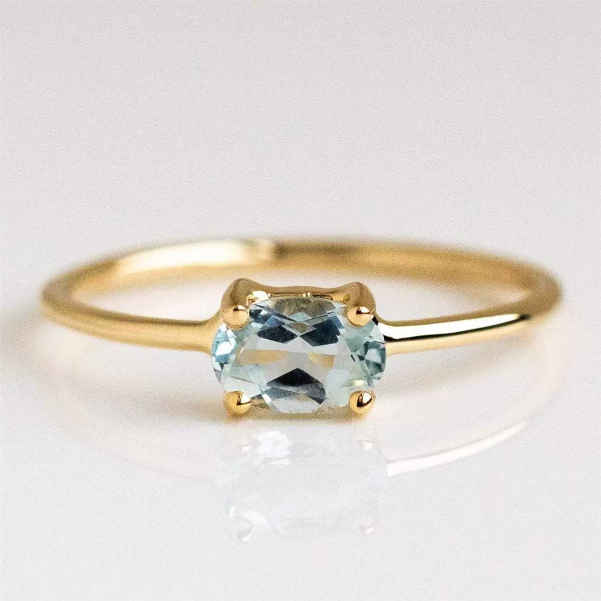Wholesale Women's Eggshaped Colorful Diamond Zircon Ring Goldplated Brass Jewelry - Image 4