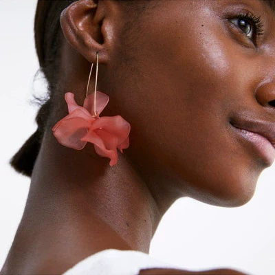 Wholesale Women's Fashion Creative Handmade Plastic And Resin Petal Heart Flower Earrings