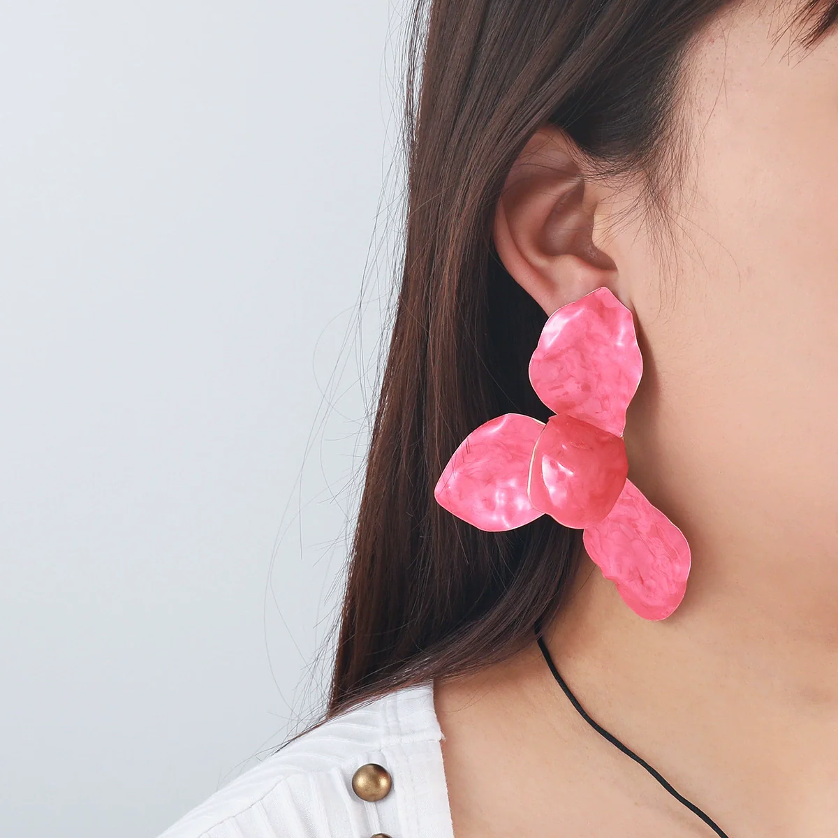 Wholesale Women's Fashion Exaggerated Zinc Alloy Flower Petal Dripping Oil Earrings - Image 2