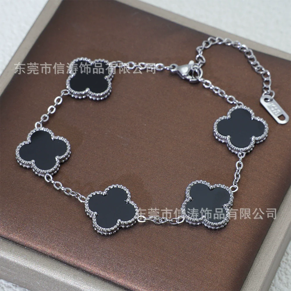 Wholesale Women's Fashion Fourleaf Clover Bracelet Gold Plated Titanium Steel - Image 20