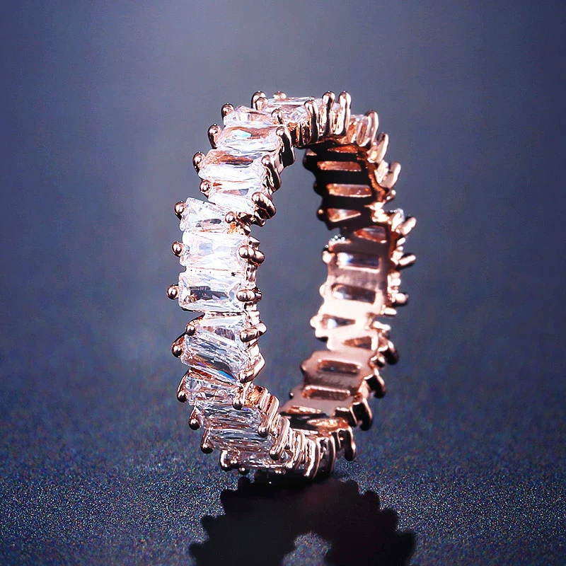 Wholesale Women's Fashion Geometric Copper Ring With Microinlaid Zircon - Image 7