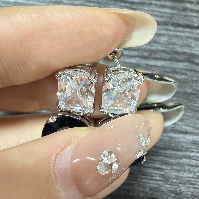 Wholesale Women's Fashion Geometric Copper Zircon Pendant Earrings - Image 4