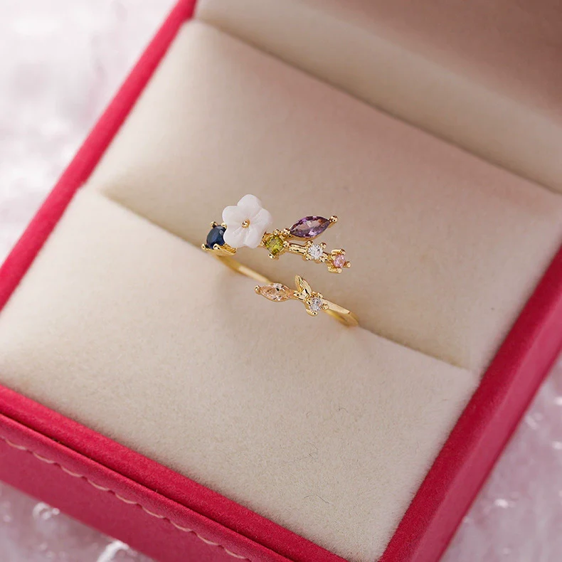 Wholesale Women's Fashion Natural Copper Flower Ring With Geometric Styling And Electroplating Treatment - Image 14