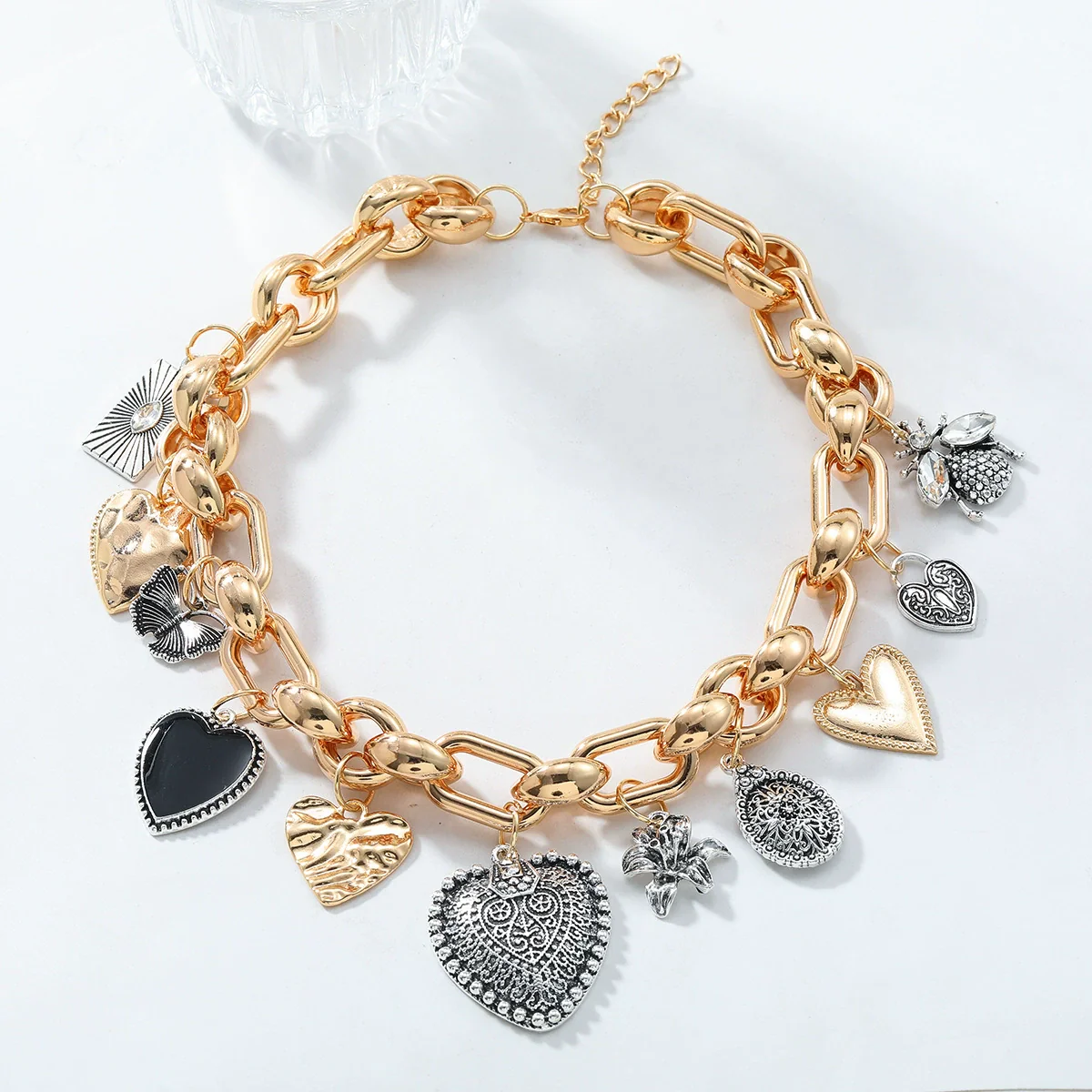 Wholesale Women's Fashion Ol Zinc Alloy Heart Shape Electroplated Multi Layer Love Clavicle Necklace - Image 3