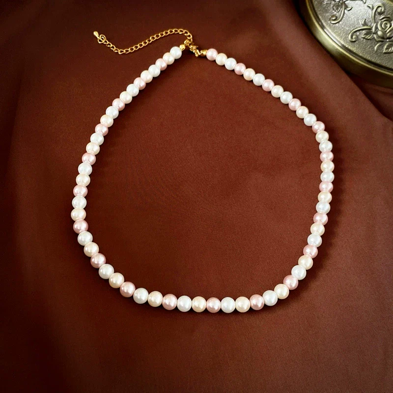 Wholesale Women's French Retro Light Luxury Clavicle Chain Set With Alloy Pendant And Imitation Pearls Electroplating - Image 11