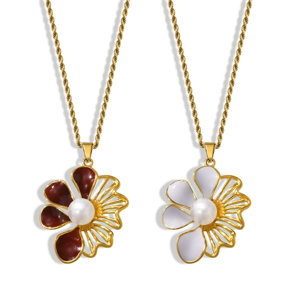 Wholesale Women's French Retro Light Luxury Oil Drop Hollow Flower Pendant Necklace Made Of Titanium Steel With Electroplating Design And Twist Chain - Image 4