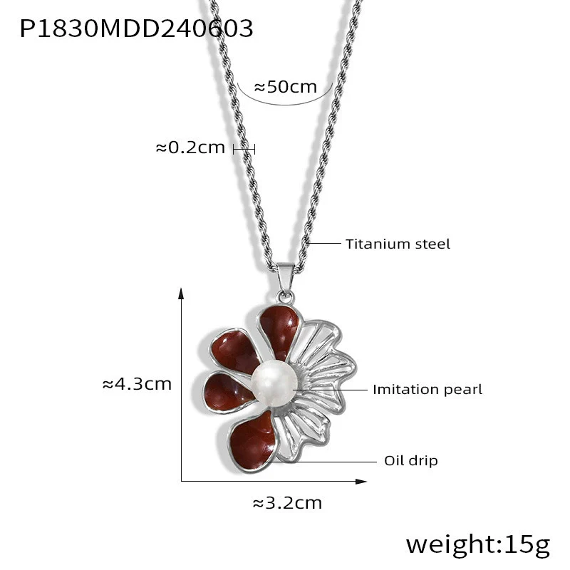 Wholesale Women's French Retro Light Luxury Oil Drop Hollow Flower Pendant Necklace Made Of Titanium Steel With Electroplating Design And Twist Chain - Image 6