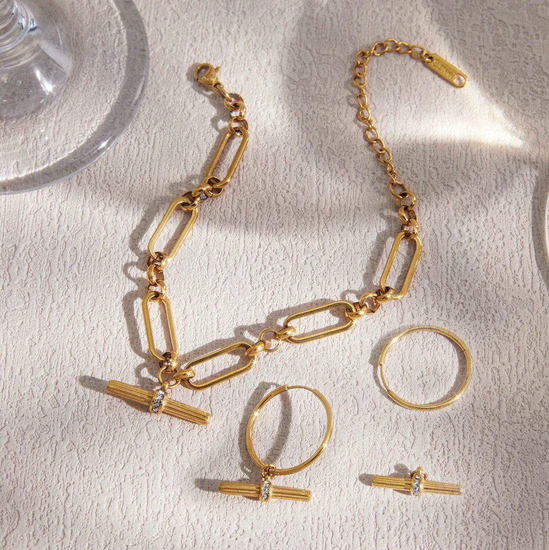 Wholesale Women's Geometric Electroplated Jewelry Set With Titanium Steel Pendant And Stainless Steel Accessories - Image 4