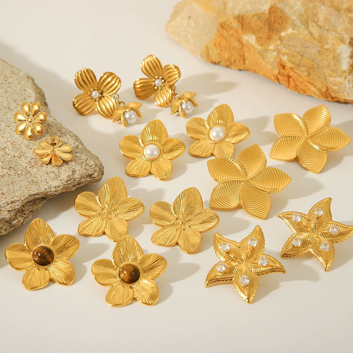 Wholesale Women's Geometric Five Petal Flower Stainless Steel Electroplated Earrings - Image 2