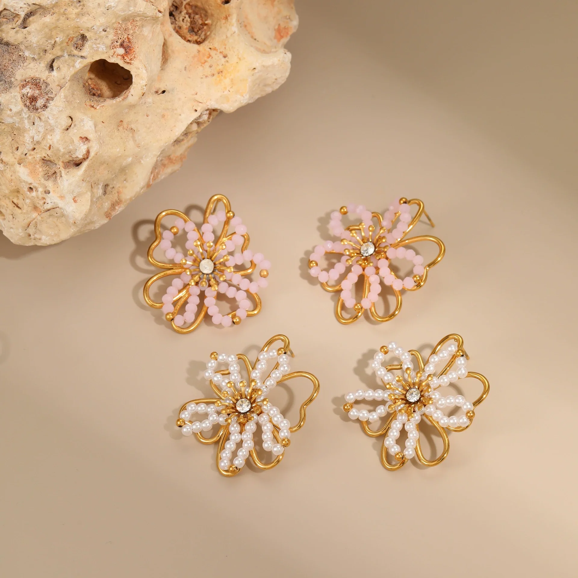 Wholesale Women's Geometric Flower Beaded Stainless Steel Electroplated Earrings Fashion Jewelry - Image 2