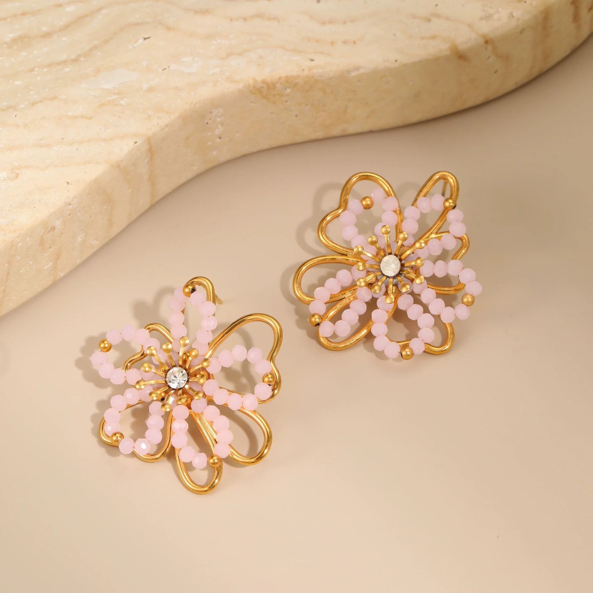 Wholesale Women's Geometric Flower Beaded Stainless Steel Electroplated Earrings Fashion Jewelry - Image 4