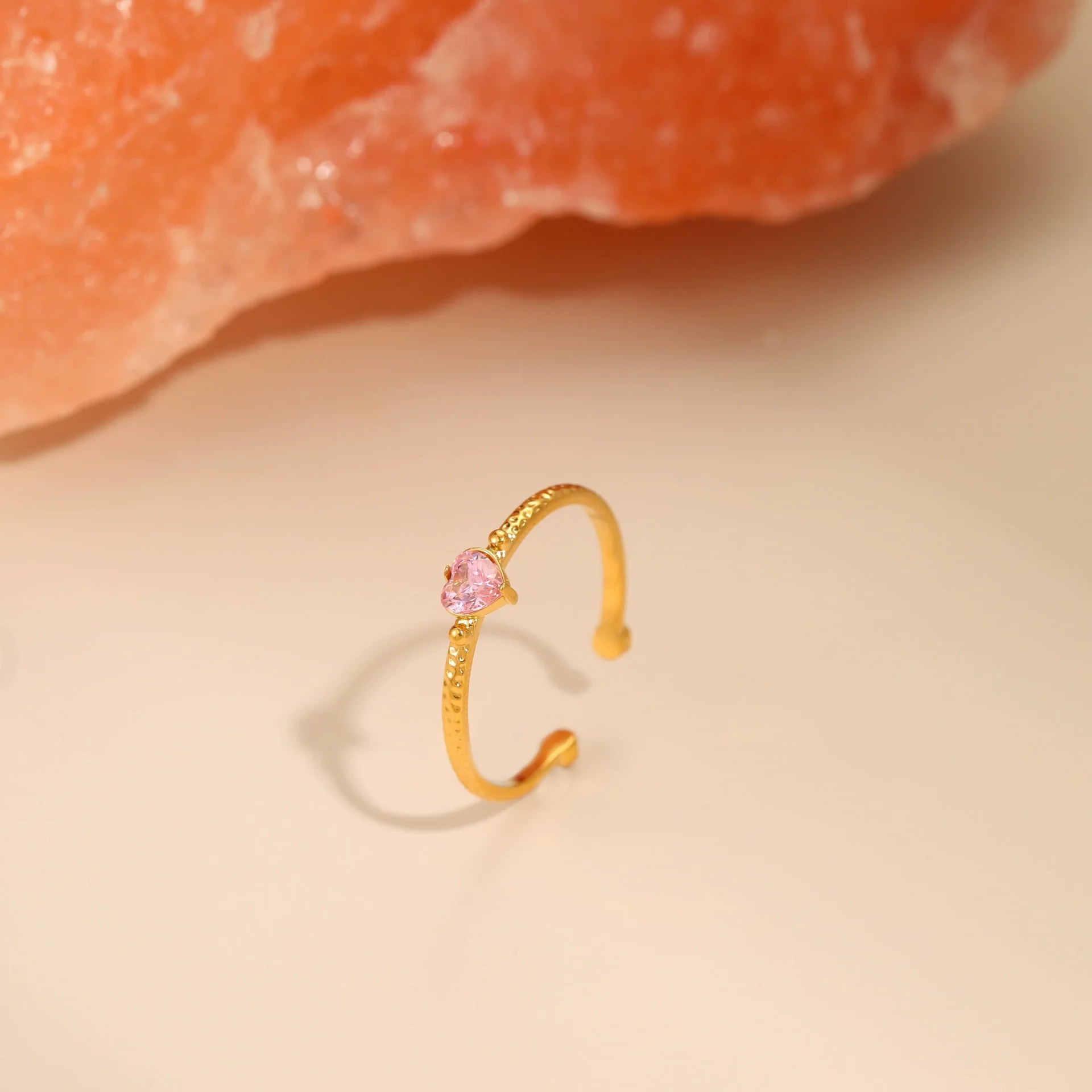 Wholesale Women's Geometric Heart Stainless Steel Electroplated Ring - Image 4