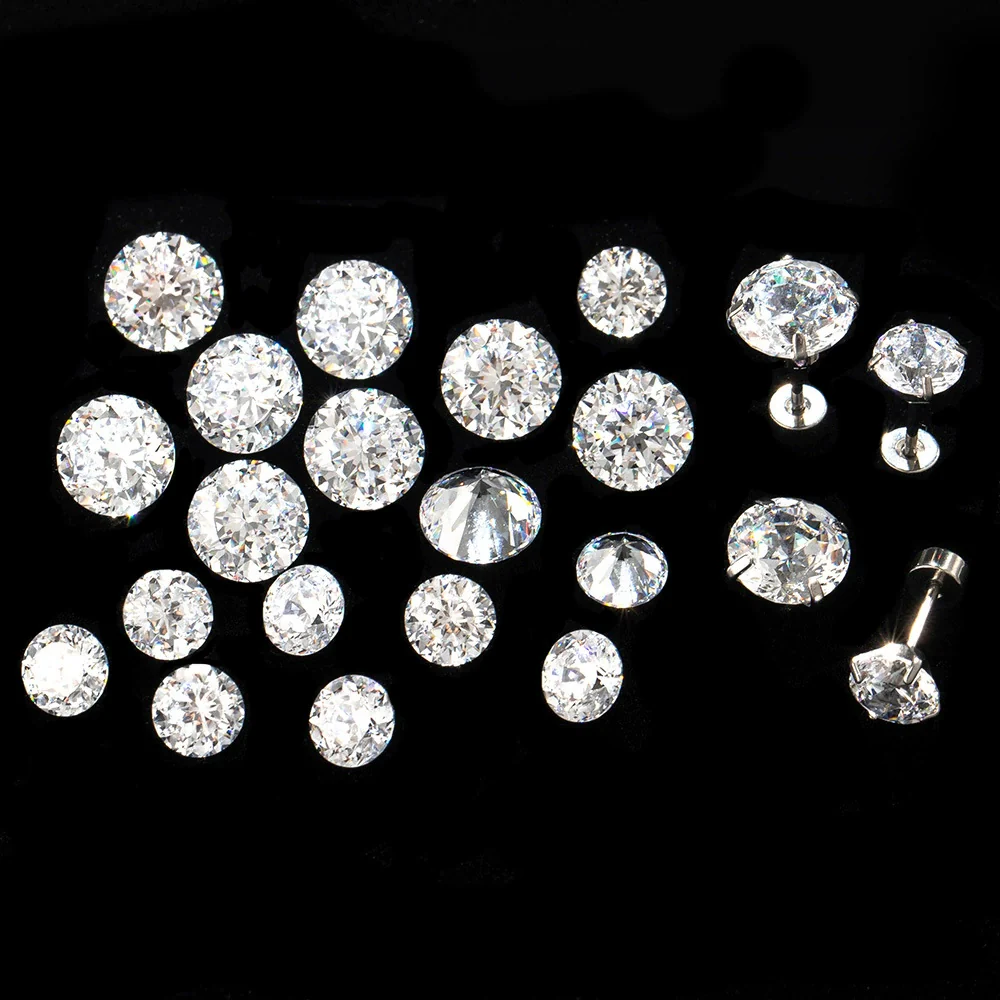 Wholesale Women's Geometric Inlaid Zircon Round Titanium Steel Ear Nails