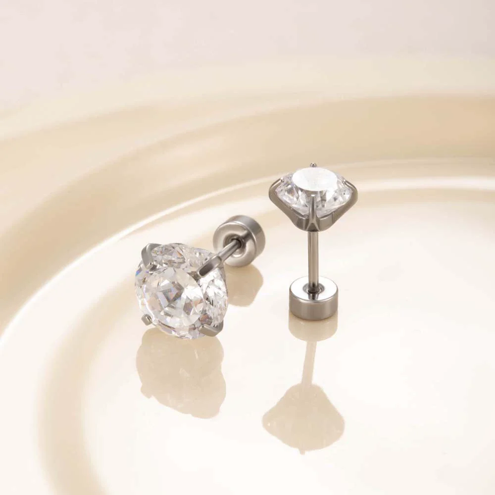 Wholesale Women's Geometric Inlaid Zircon Round Titanium Steel Ear Nails - Image 4
