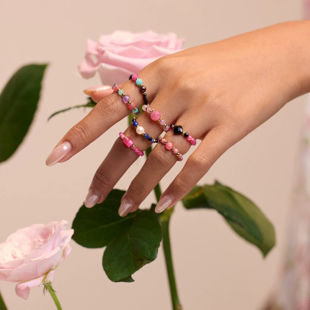 Wholesale Women's Geometric Natural Stone Beaded Stainless Steel Ring With 18K Gold Electroplating - Image 2