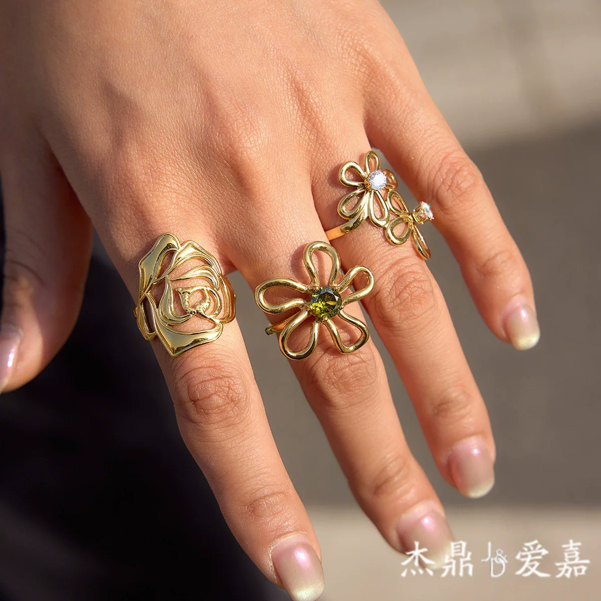 Wholesale Women's Geometric Rose Flower Ring Stainless Steel Vacuum Real Gold Plated Jewelry