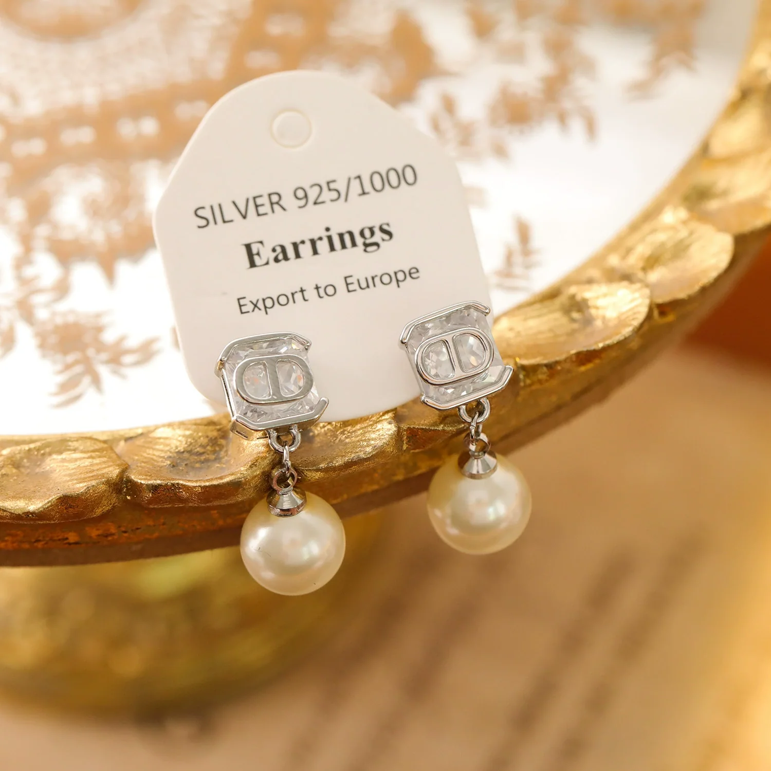 Wholesale Women's Geometric Square Diamondencrusted Earrings S925 Silver Needle Copper Electroplating - Image 7