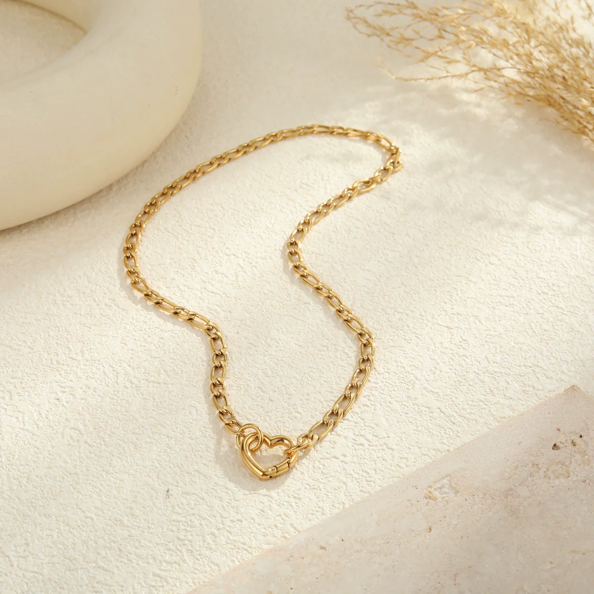 Wholesale Women's Geometric Stainless Steel 18K Gold Plated Chain Necklace Light Luxury Minimalist Fashionable Jewelry - Image 3