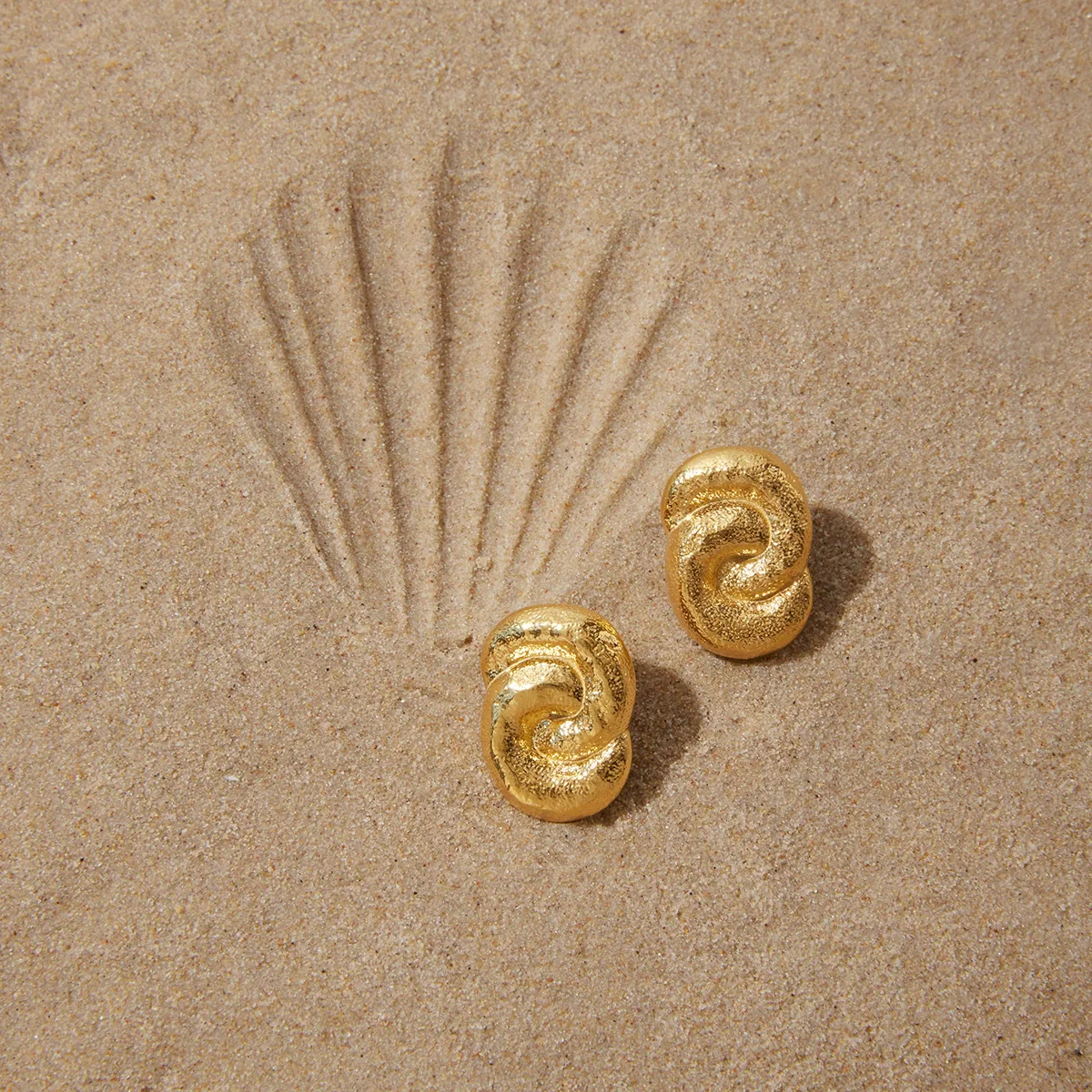 Wholesale Women's Geometric Stainless Steel And Titanium Steel Earrings With Vacuum Real Gold Plating - Image 4