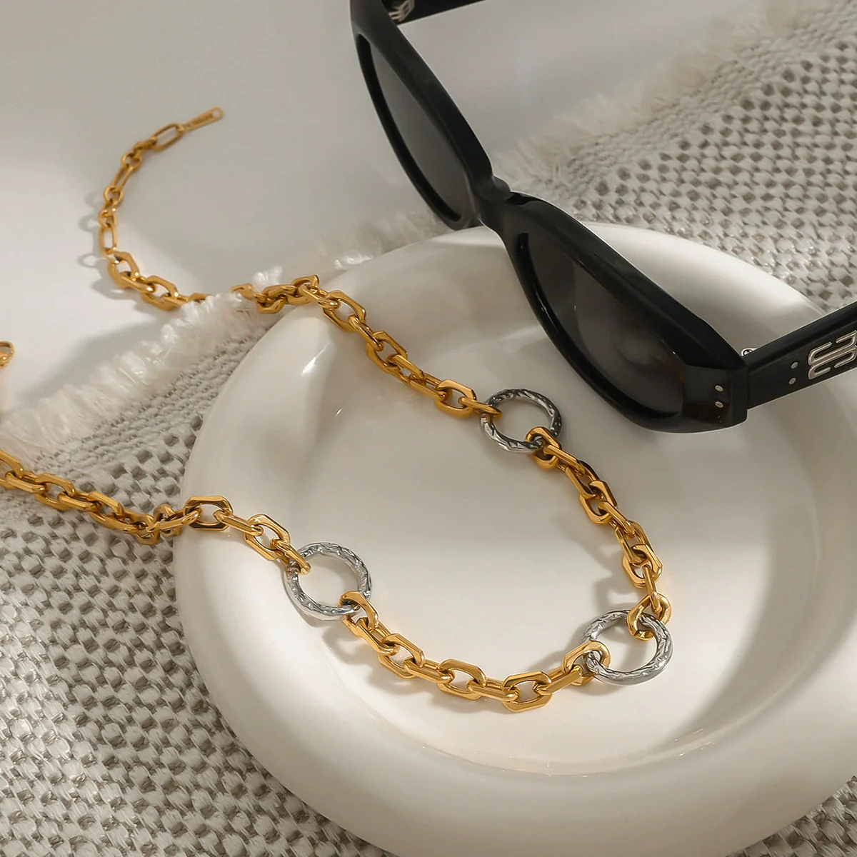 Wholesale Women's Geometric Stainless Steel And Titanium Steel Electroplated Necklace Jewelry - Image 4