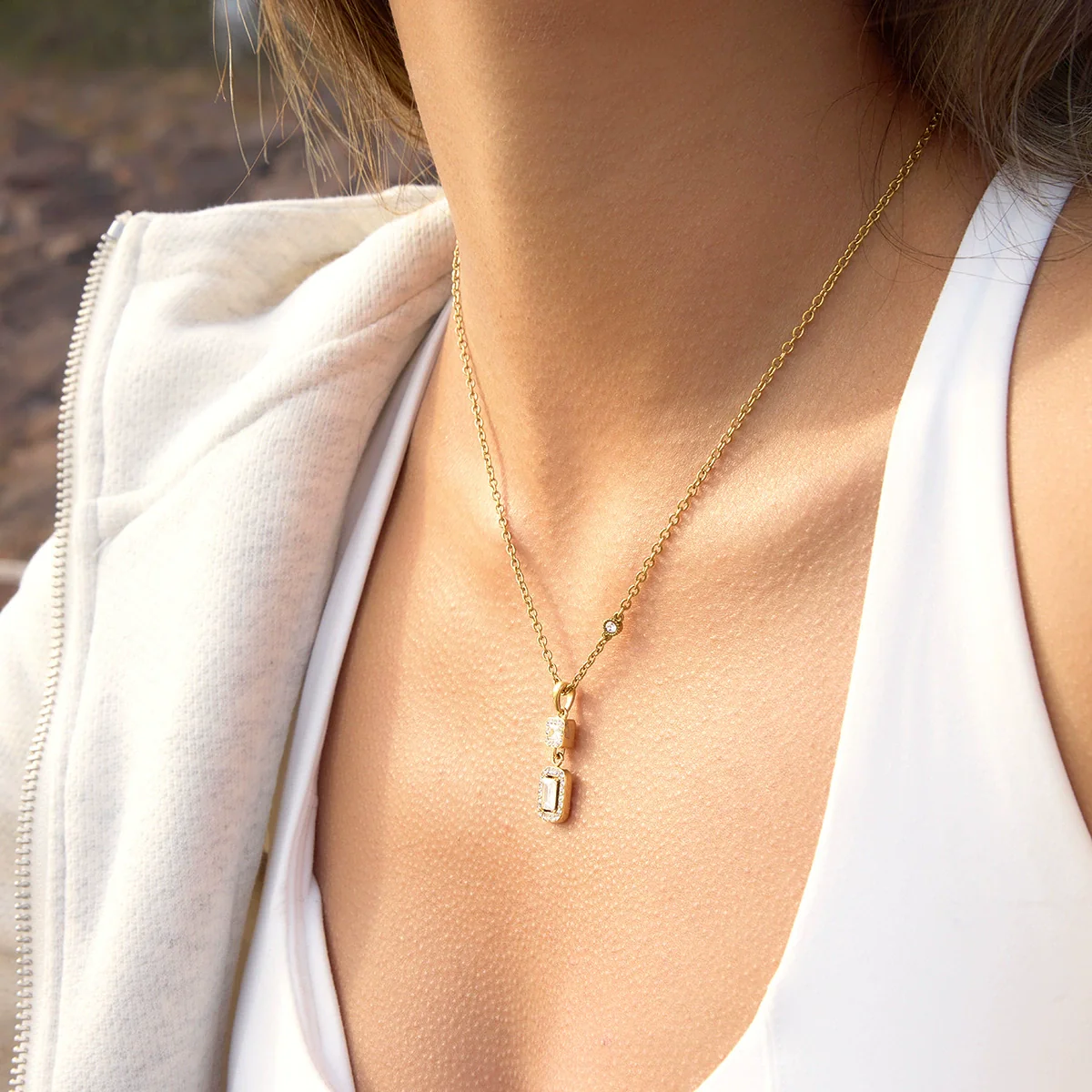 Wholesale Women's Geometric Stainless Steel Clavicle Necklace With Vacuum Real Gold Plating - Image 3