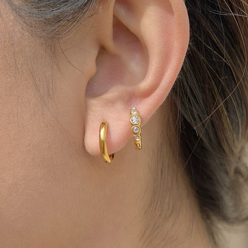 Wholesale Women's Geometric Stainless Steel Electroplated Earrings And Ear Clips Niche Design - Image 2